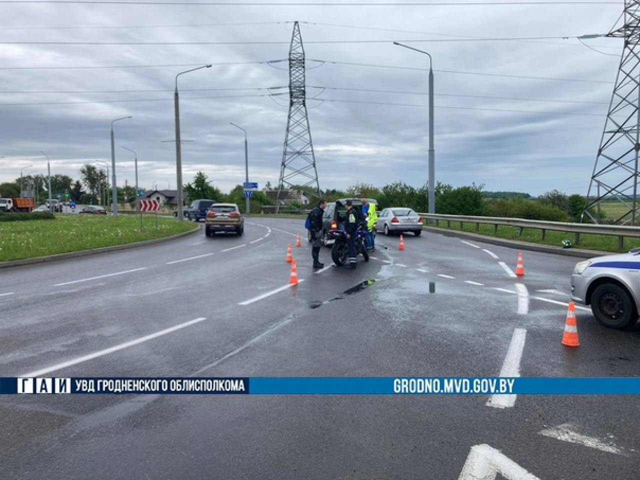 Осторожно, мотосезон в самом разгаре: в Гродно произошло бесконтактное ДТП с участием мотоциклиста
