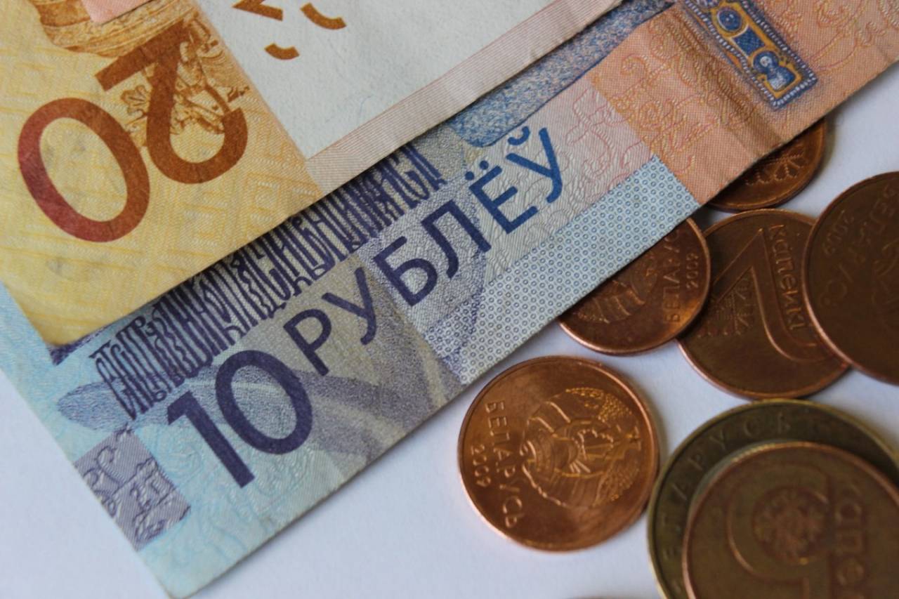 Продолжит ли укрепляться белорусский рубль к доллару?