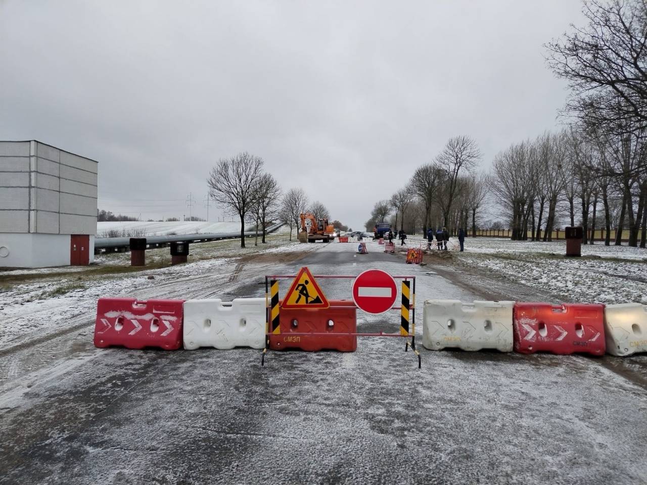 Названа причина внезапного закрытия участка на Скидельском шоссе в Гродно.