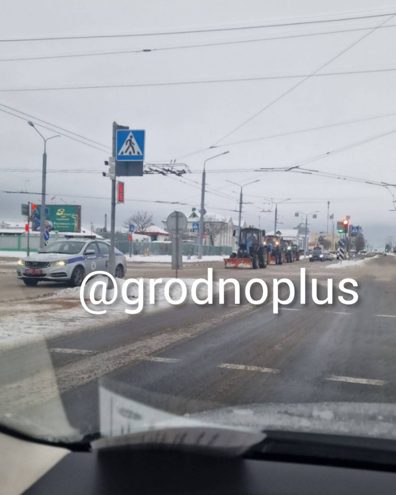 Снегопад в Гродно: на уборку улицы вывели более 500 работников ЖКХ