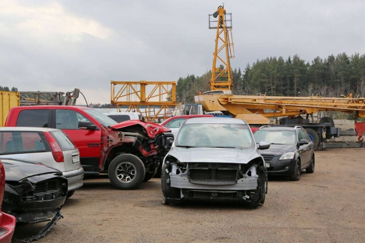 В Беларуси резко повышены ставки утильсбора на ввозимые автомобили: сколько будет платить физлица и дилеры?