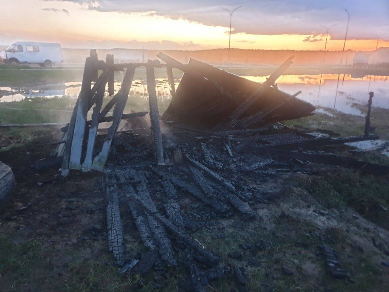 Машина, дом, дача и хозпостройки: на выходных в Гродненской области потушили пять пожаров