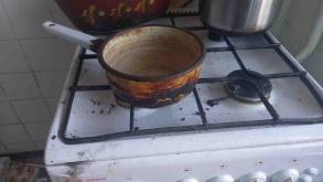 В Гродно мужчина поставил чайник на плиту и едва не сгорел