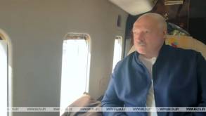 В воскресенье Лукашенко с вертолета проинспектировал поля на западе Беларуси