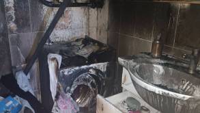 В Гродно в многоэтажке очень сильно горела квартира. Хозяева самостоятельно ликвидировали возгорание