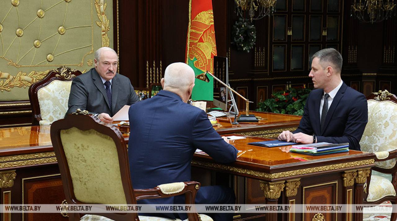 «Многодетные семьи и люди в погонах»: Лукашенко рассказал, кто получит жилье с господдержкой
