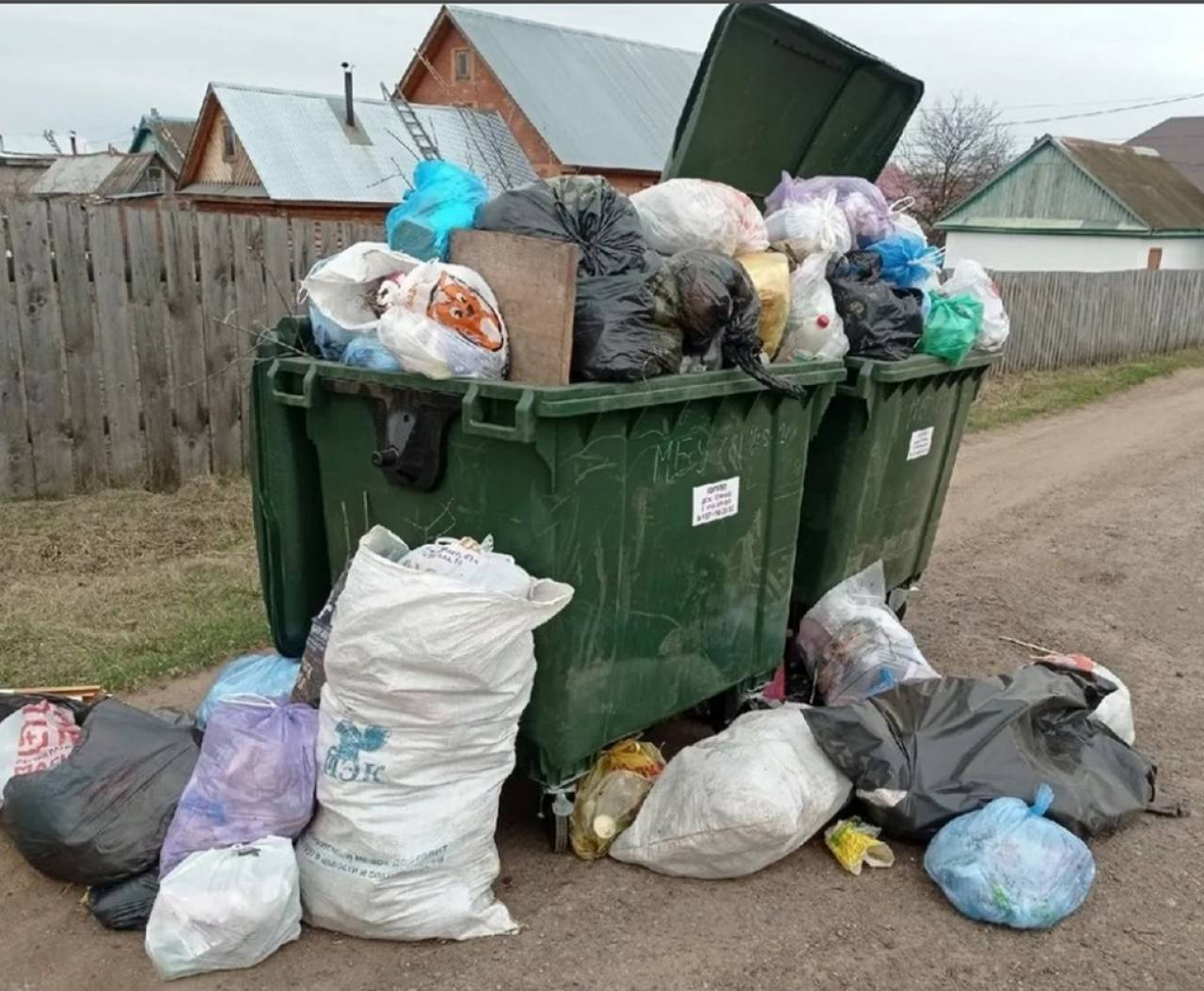 Все мини-полигоны в Гродненском районе закрыты: Куда вывозят мусор?