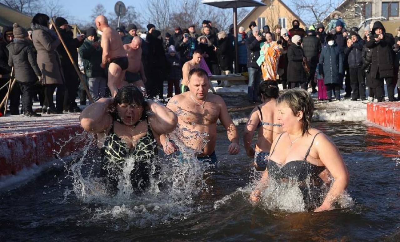 На крещенские купания в Гродно ждут около 5 тысяч человек