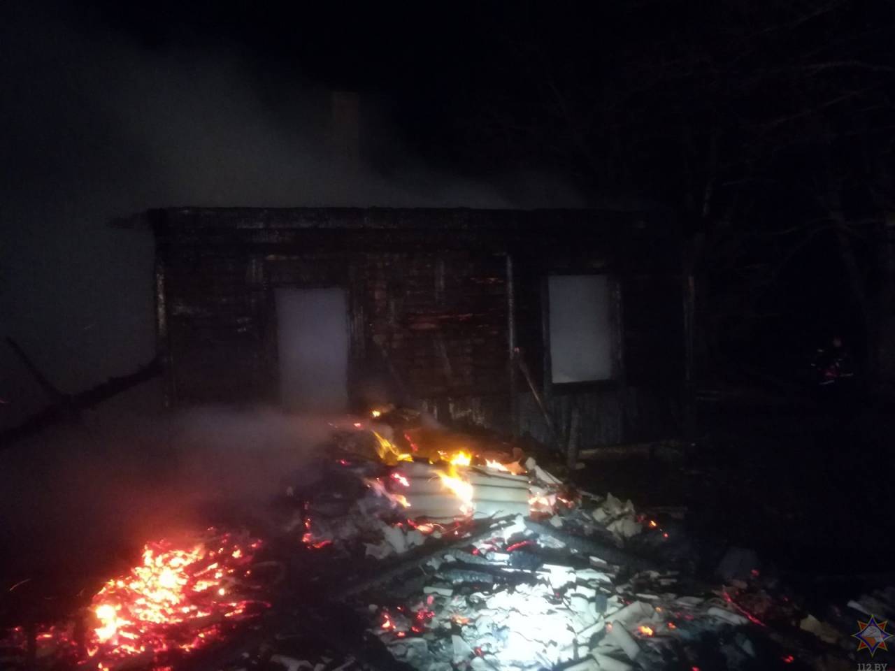 Ночной пожар под Дятлово унёс жизни двух человек