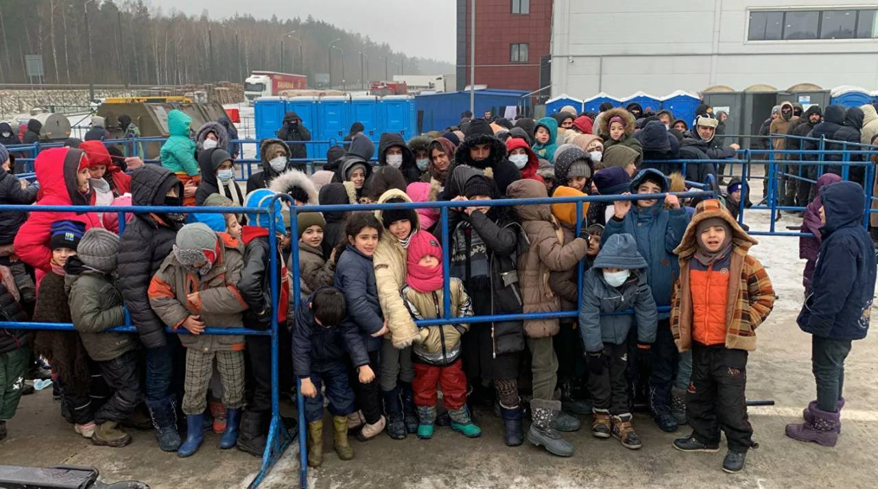 Уже три месяца: Как долго мигранты готовы оставаться у польской границы