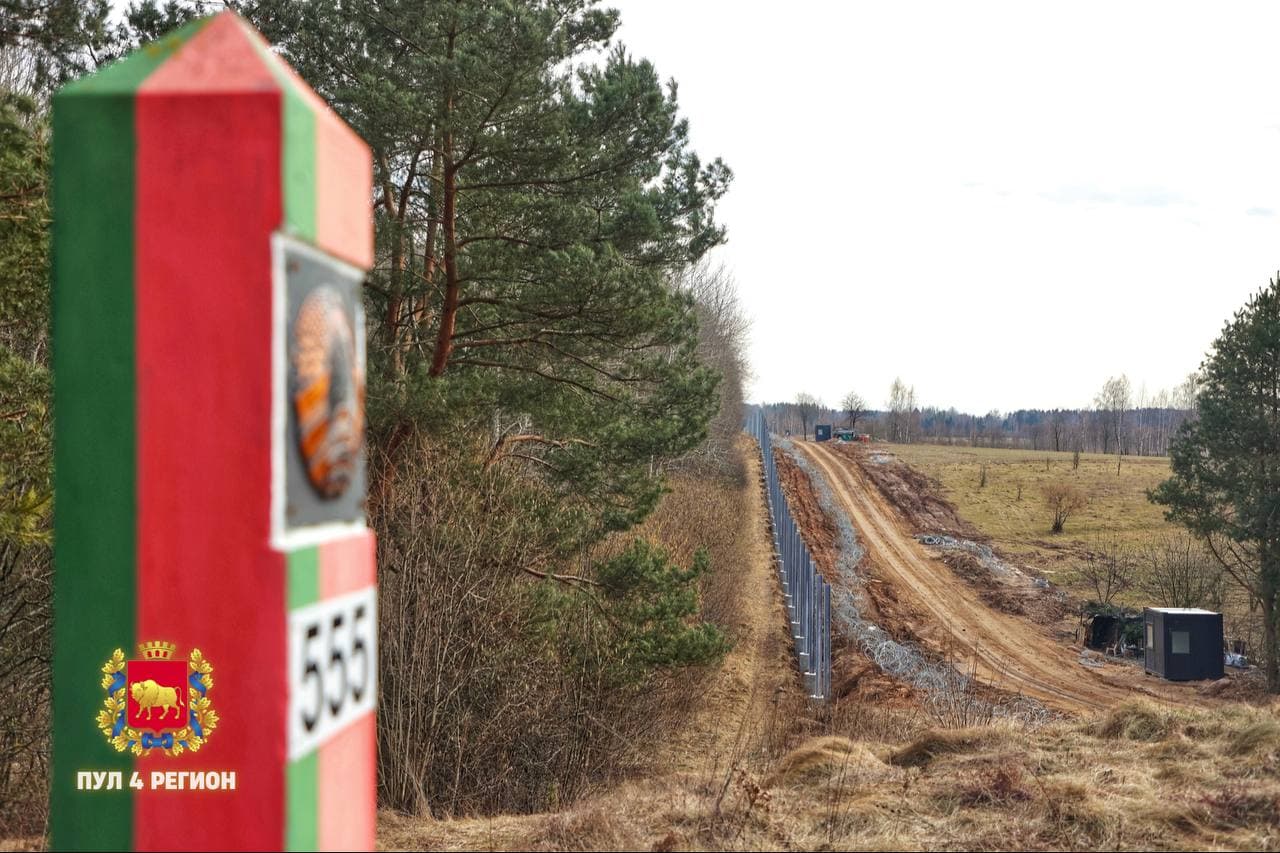 Как выглядит забор на границе Польши и Беларуси: Фото со стороны Гродненского района