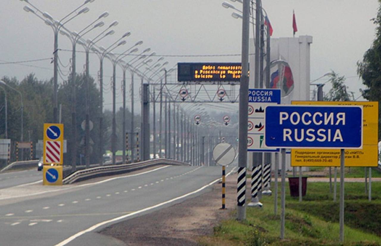 Этой ночью снимут все ограничения на перемещение между Беларусью и Россией