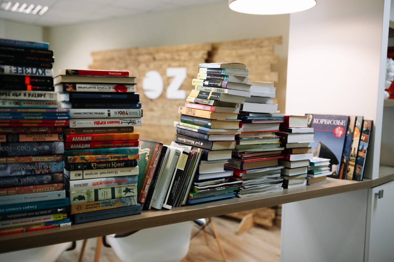Инициатива OZ «Добрая библиотека» отмечает год: присоединиться к проекту можно и в Гродно