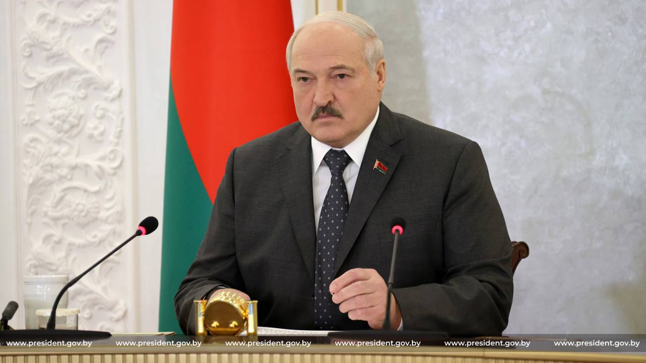 Лукашенко: «Бездоказательно и безосновательно Беларусь была объявлена «пособником агрессора»