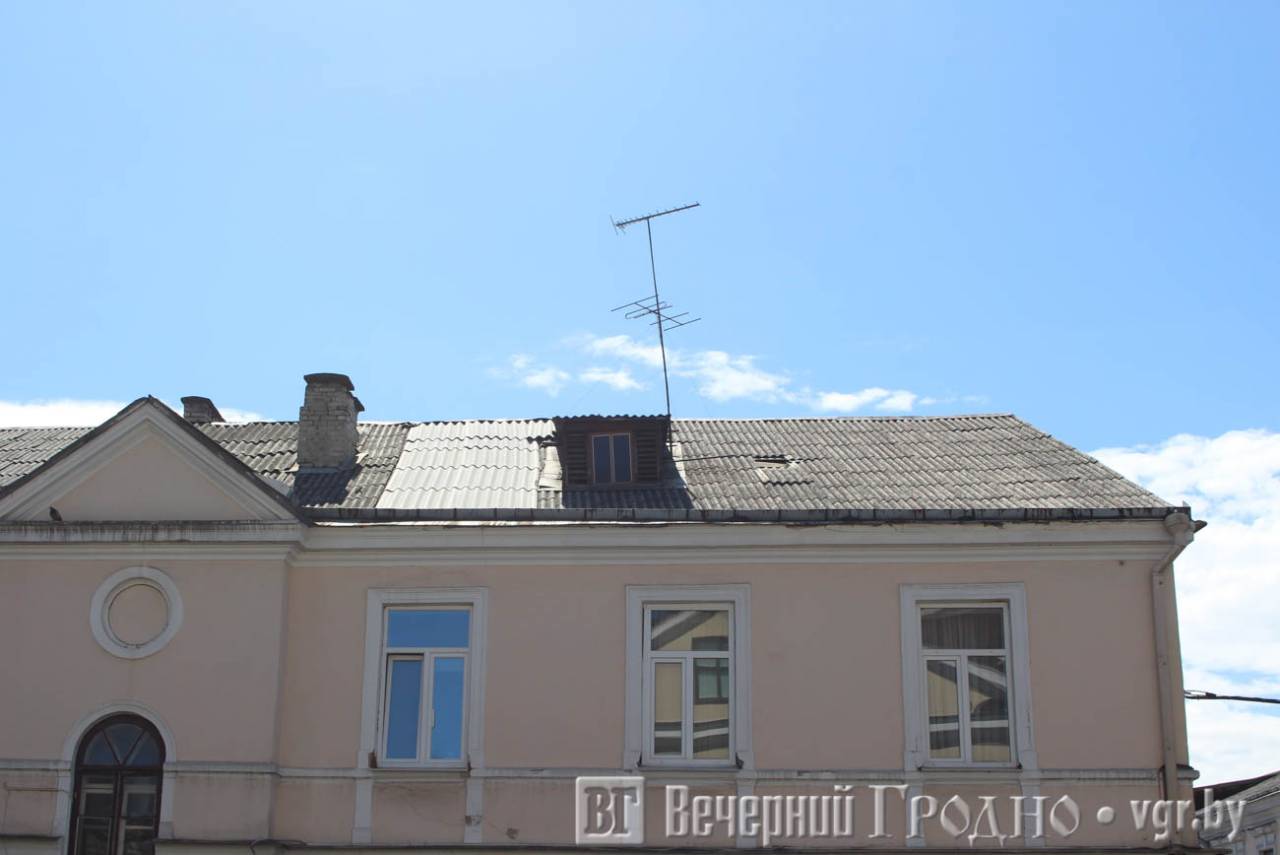 В Гродно определили улицы, где на домах нельзя ставить антенны и кондиционеры