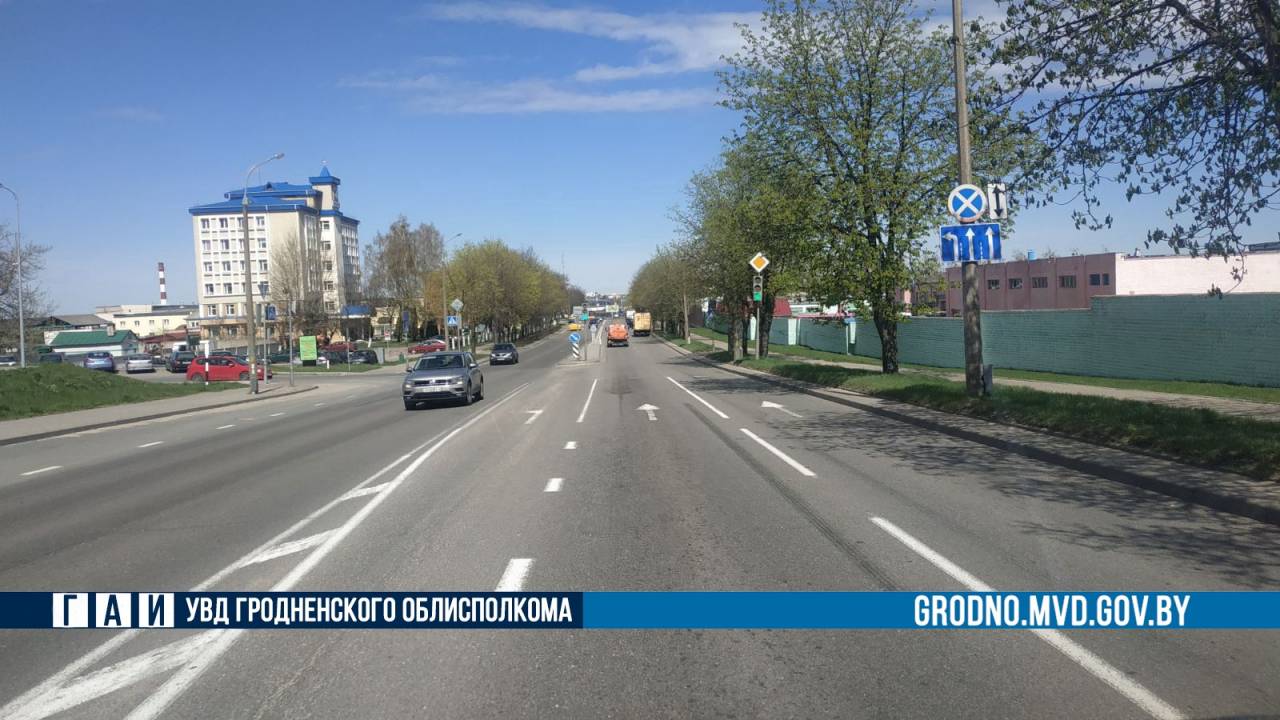 В Гродно мотоциклист поскользнулся на нечищеной дороге и сломал ключицу