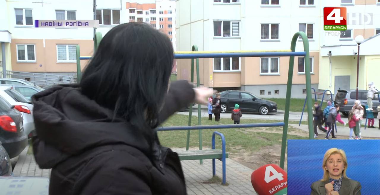 Жители одного из дворов на Ольшанке считают, что их детская площадка слишком опасна для детей: просят перенести ее