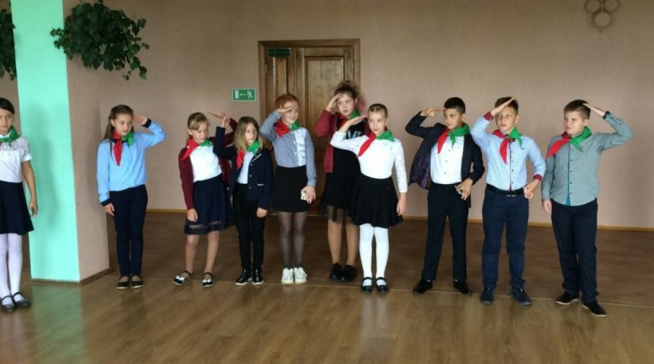 Ритуалы чествования госсимволов могут ввести в белорусских школах и детсадах