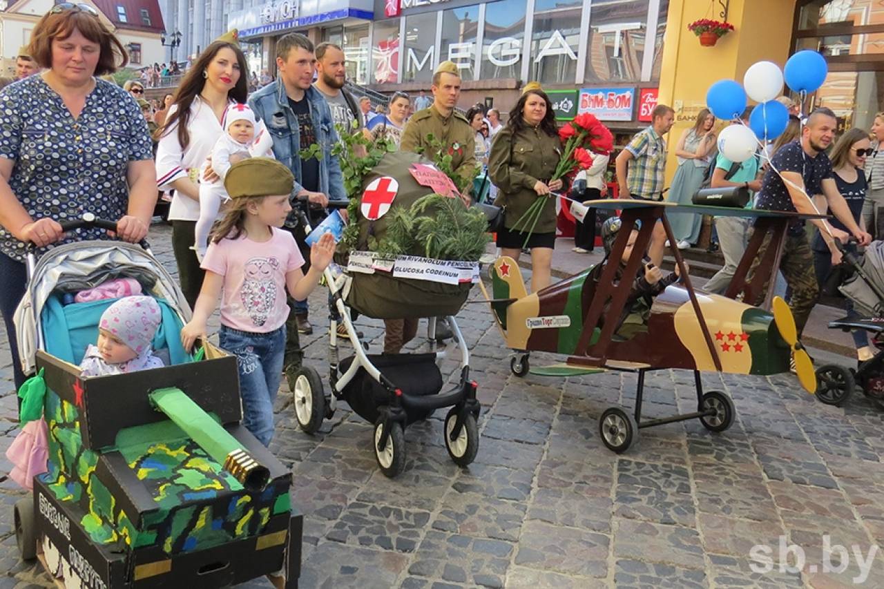 В субботу в Гродно проведут очередной парад колясок