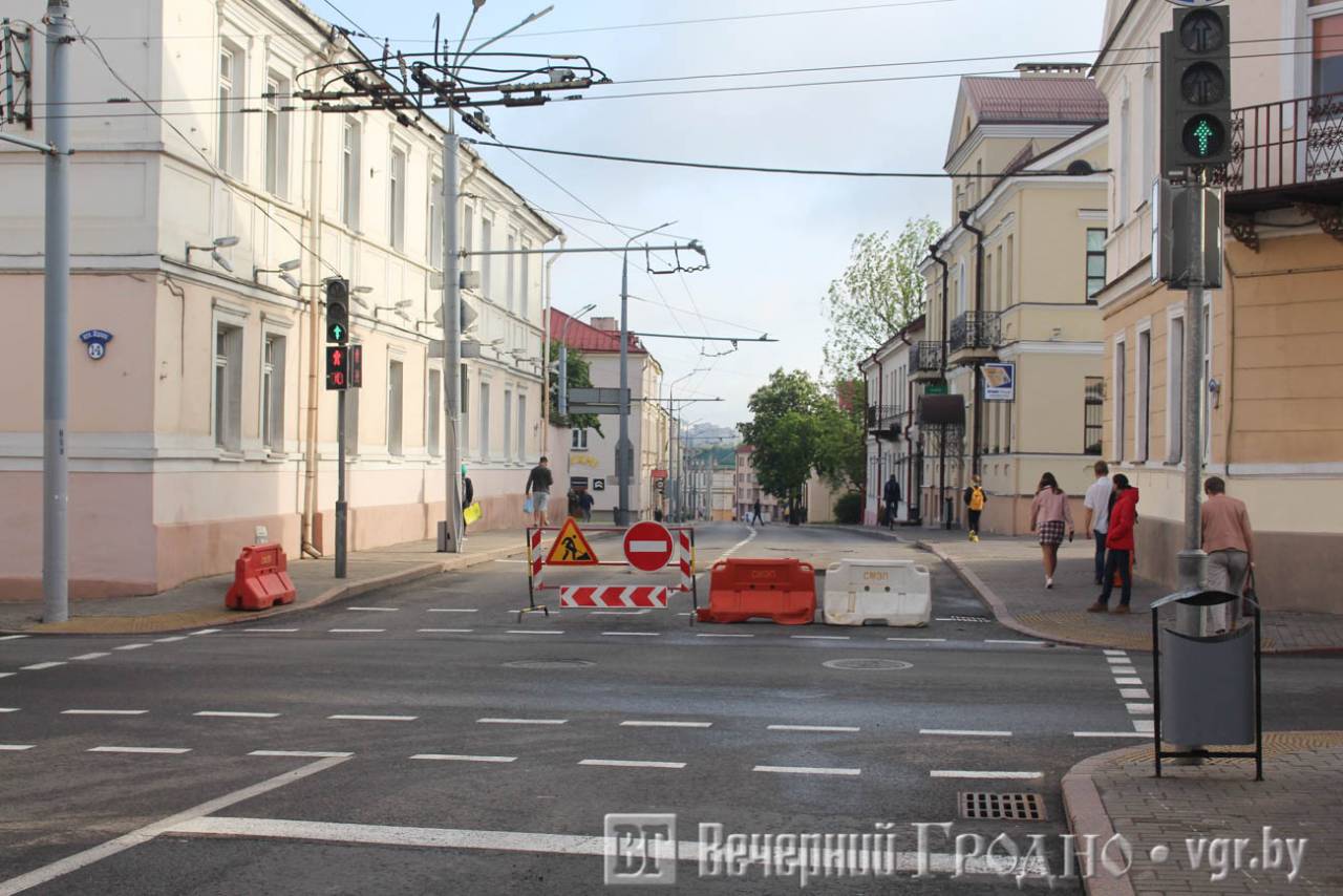 В центре Гродно закрыли часть улицы Социалистической. Как можно объехать ремонт