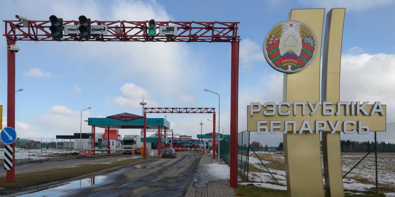 Стало известно, когда на белорусской границе заработают станции дезинфекции