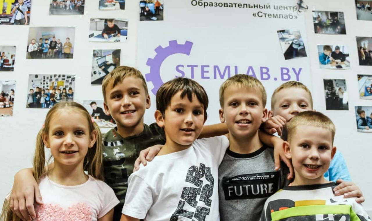 Гродненский Стемлаб приглашает детей в нескучно-научный летний лагерь