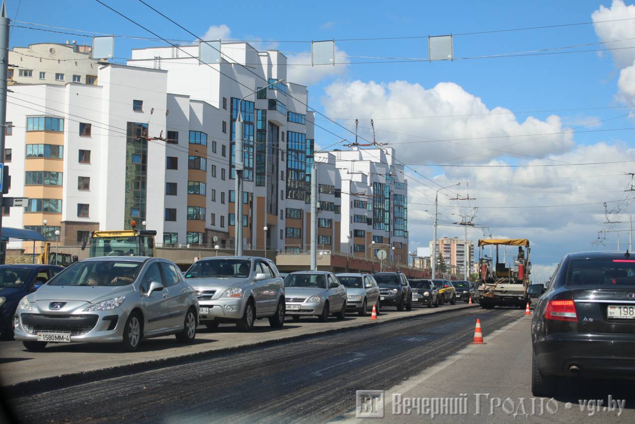 В Гродно закрывают часть проспекта Янки Купалы — как поедет общественный транспорт