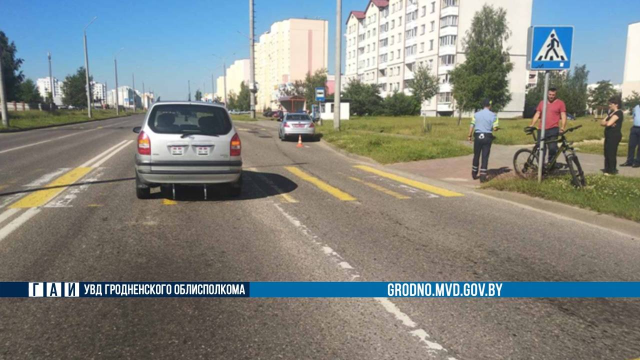 Всего за день в Гродно по колеса автомобилей попали двое детей