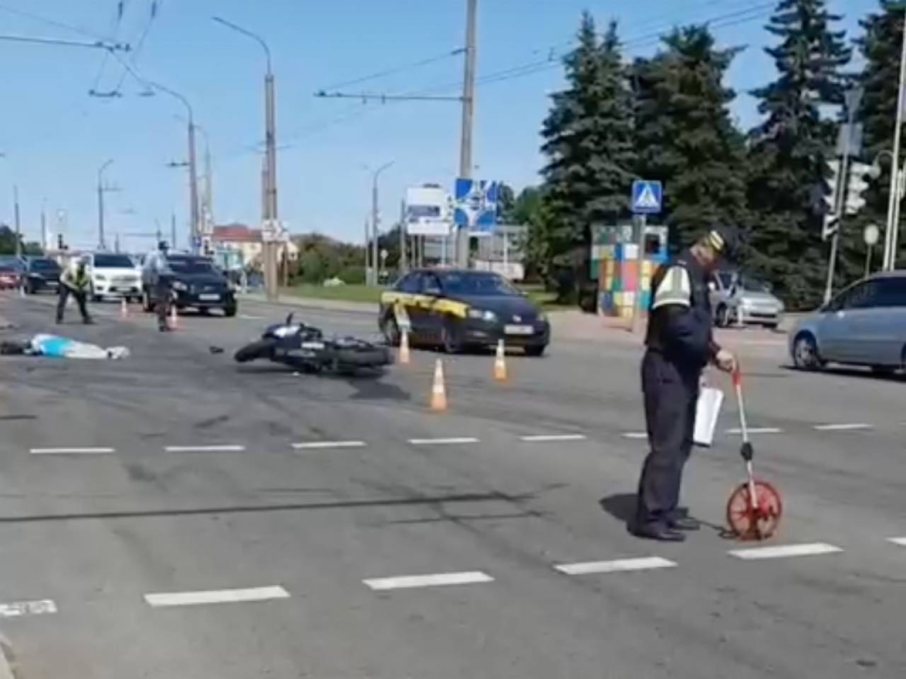 Смертельная авария в Гродно: в результате ДТП на перекрестке около «Табачки» погиб молодой мотоциклист