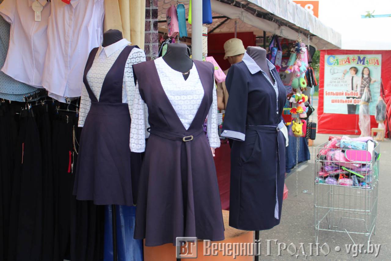 Наибольшей популярностью пользуются жилеты: более 10 лет школы Гродненской области формируют единый стиль в одежде