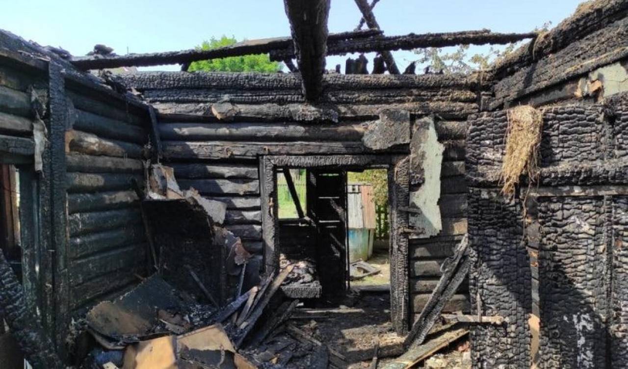 Пообещал сжечь жену вместе с домом: в Новогрудке завершено расследование уголовного дела о поджоге дома