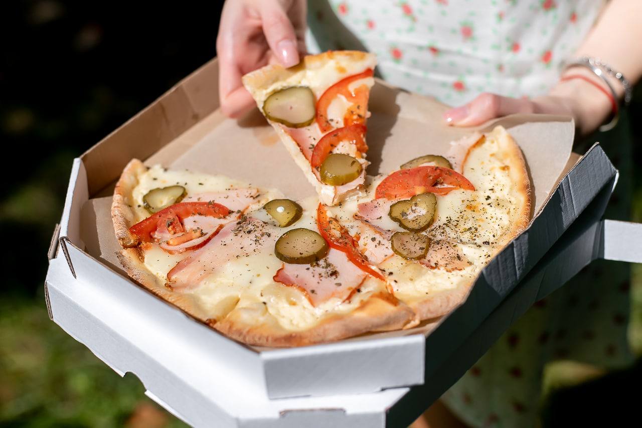 Сам себе пиццайоло: в гродненской пиццерии запускают акцию ко Дню матери, теперь там можно разработать свой рецепт