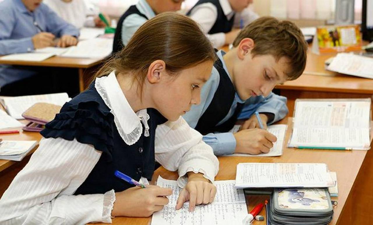 Норму про обучение на языках нацменьшинств в Беларуси могут отменить