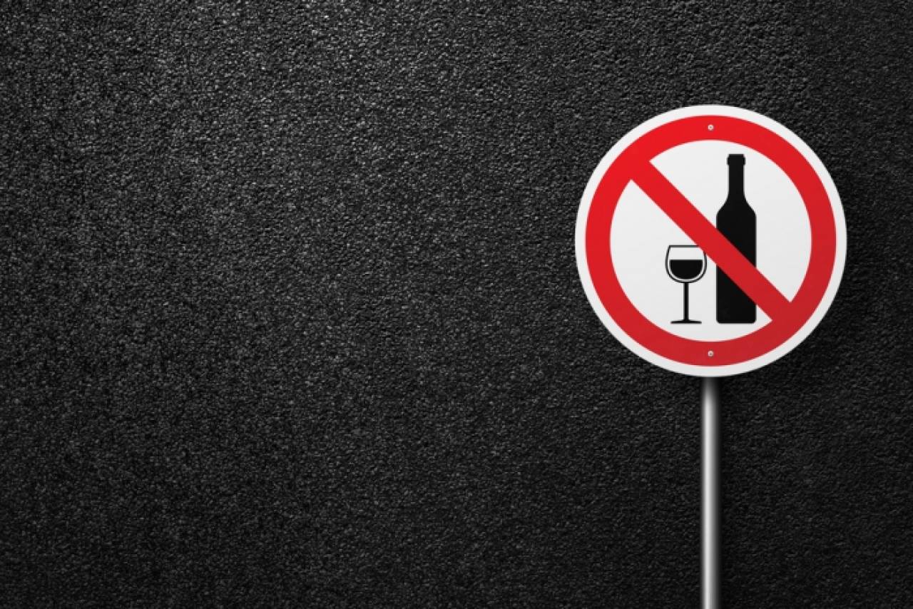 В Беларуси хотят разрешить рекламу алкоголя... но только ночью