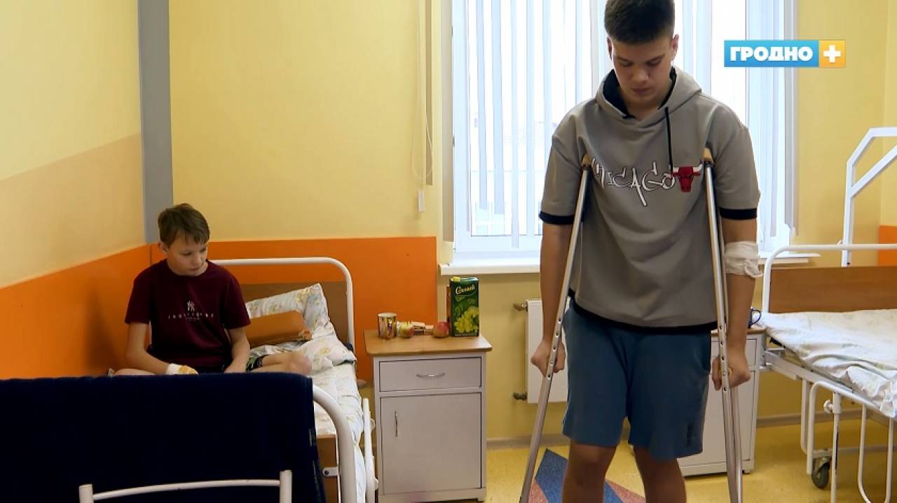 За неделю в Гродно 21 ребёнок получил гололёдные травмы: двоих госпитализировали