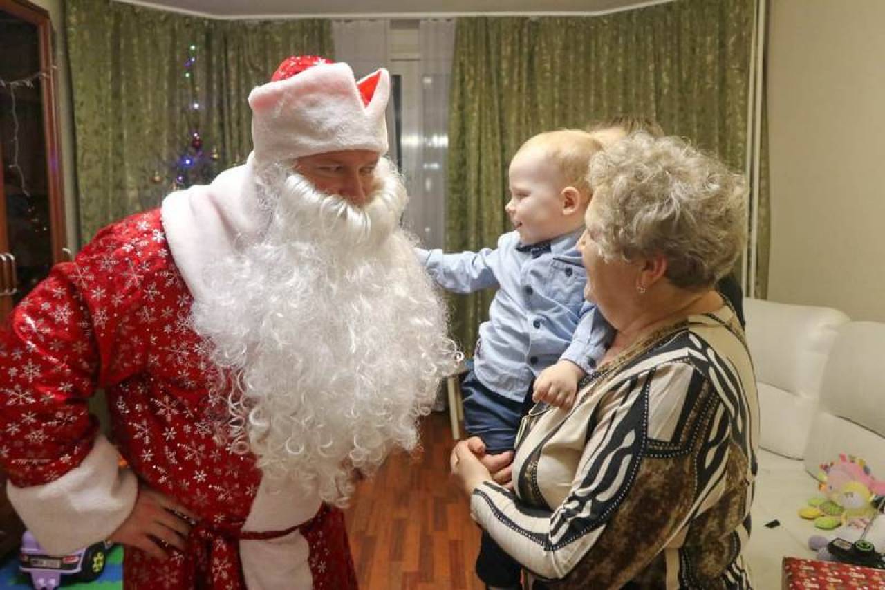 В МНС Деду Морозу напомнили, сколько налогов он должен уплатить перед Новым годом