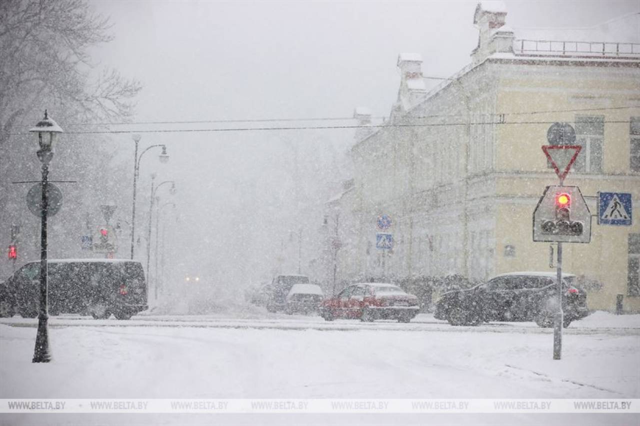 Вчера Гродно завалило снегом, а сегодня утром идет дождь