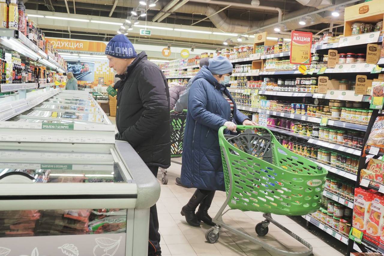 В Беларусь после двух месяцев дефляции вернулась инфляция. Белстат подвел итоги года