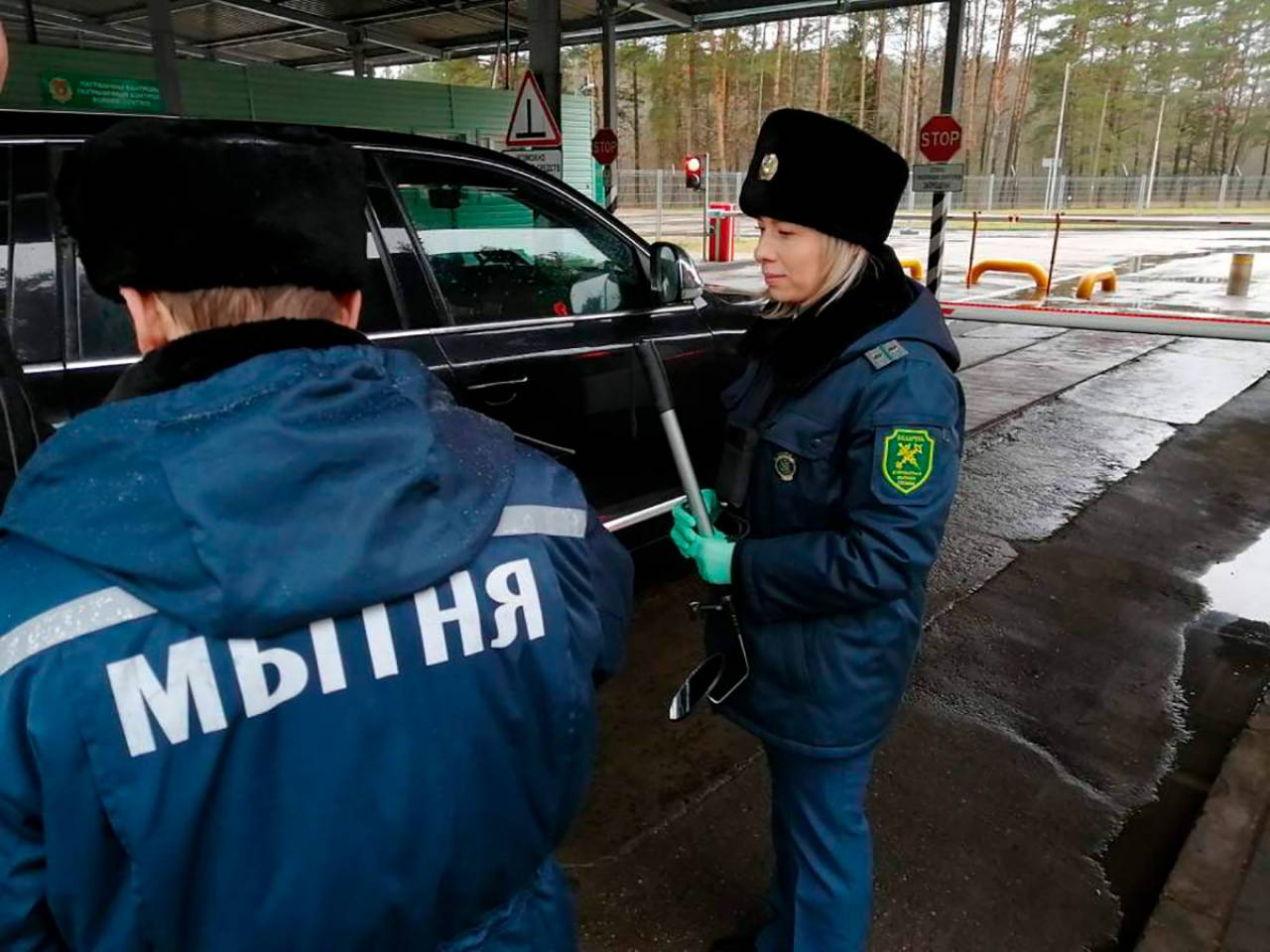 Беларусь ввоз. Таможня Беларусь. Таможенная служба на границе.