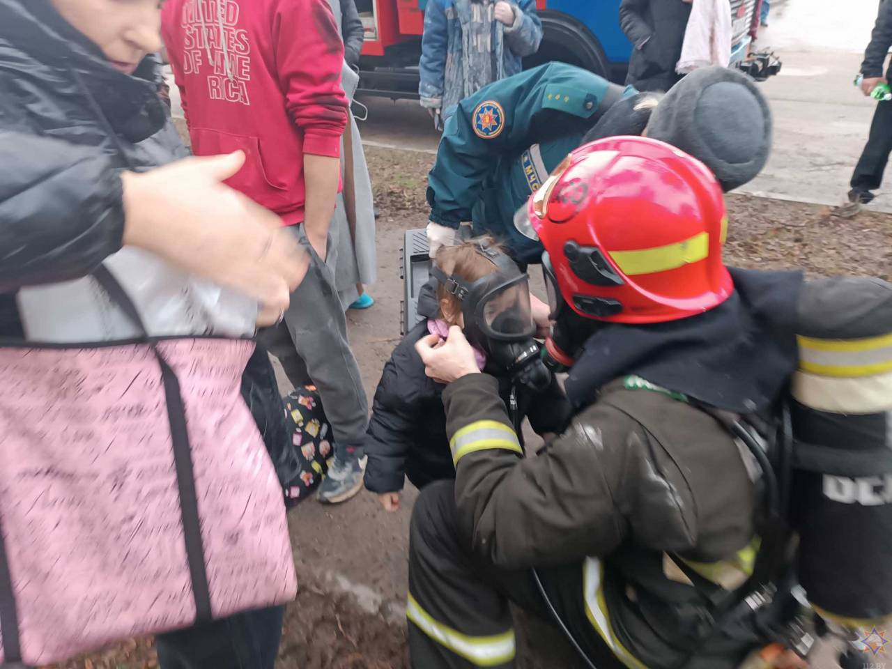 В Гродно горело общежитие: спасли 7 человек, еще 15 были эвакуированы