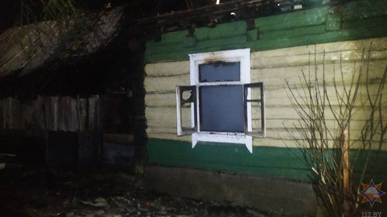 Ночью в Сморгони на пожаре погибли сразу четыре человека. Одну женщину сумел спасти очевидец