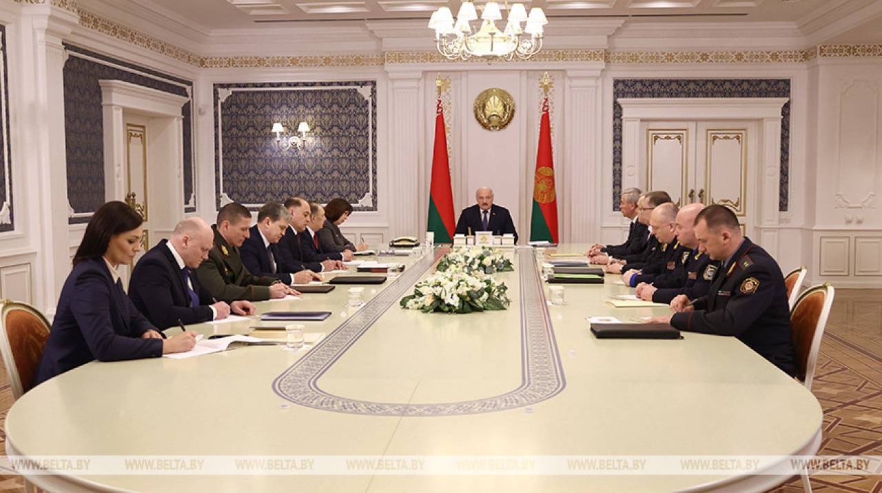 «Надо по-цивилизованному, по-человечески с ними обойтись»: Лукашенко обозначил ситуацию с индивидуальными предпринимателями