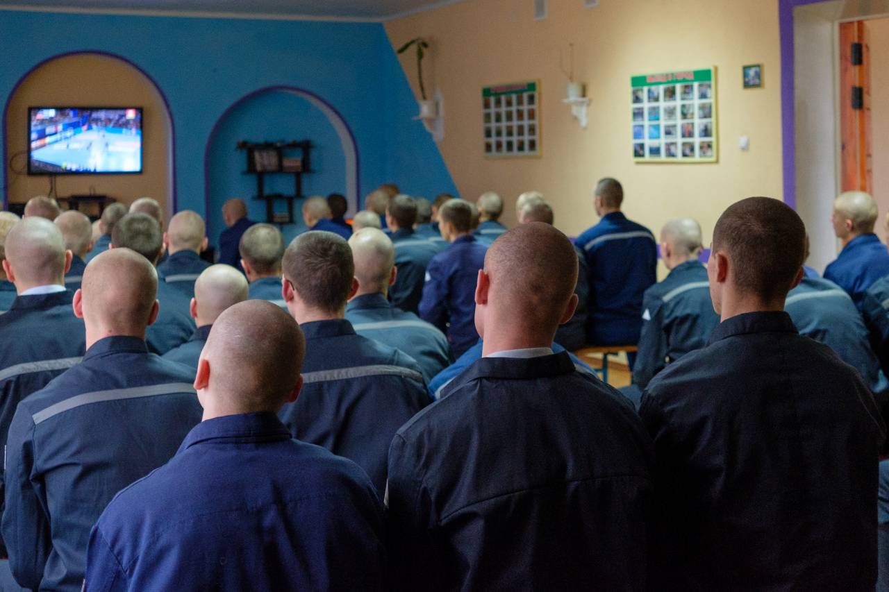 В МВД Беларуси рассказали, сколько подростков находятся в местах лишения свободы