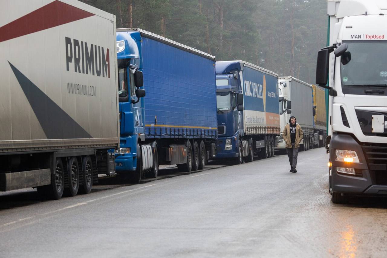 Власти Польши пообещали «идентичную реакцию» в ответ на введенные Беларусью ограничения для польских перевозчиков