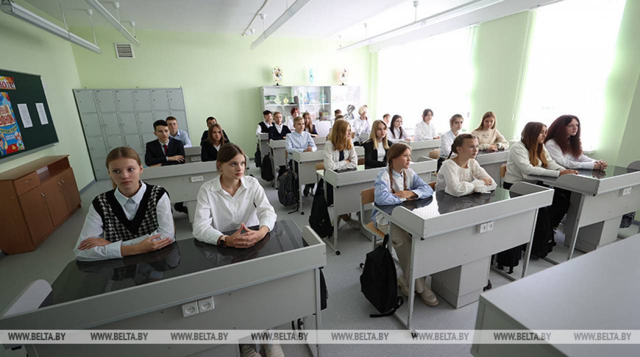 Аттестация по четвертям и полугодиям. В Беларуси утверждены формы классного журнала в школах