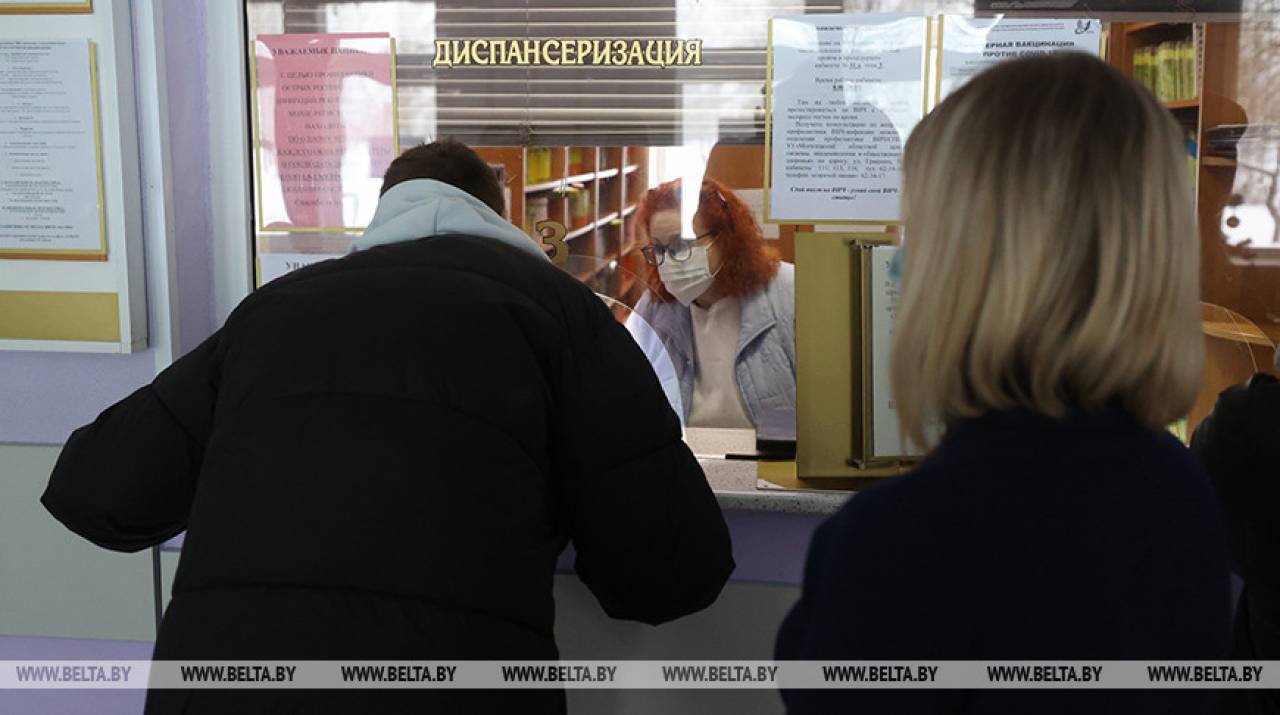 Пиневич: пандемия коронавируса в Беларуси закончилась в 2022 году