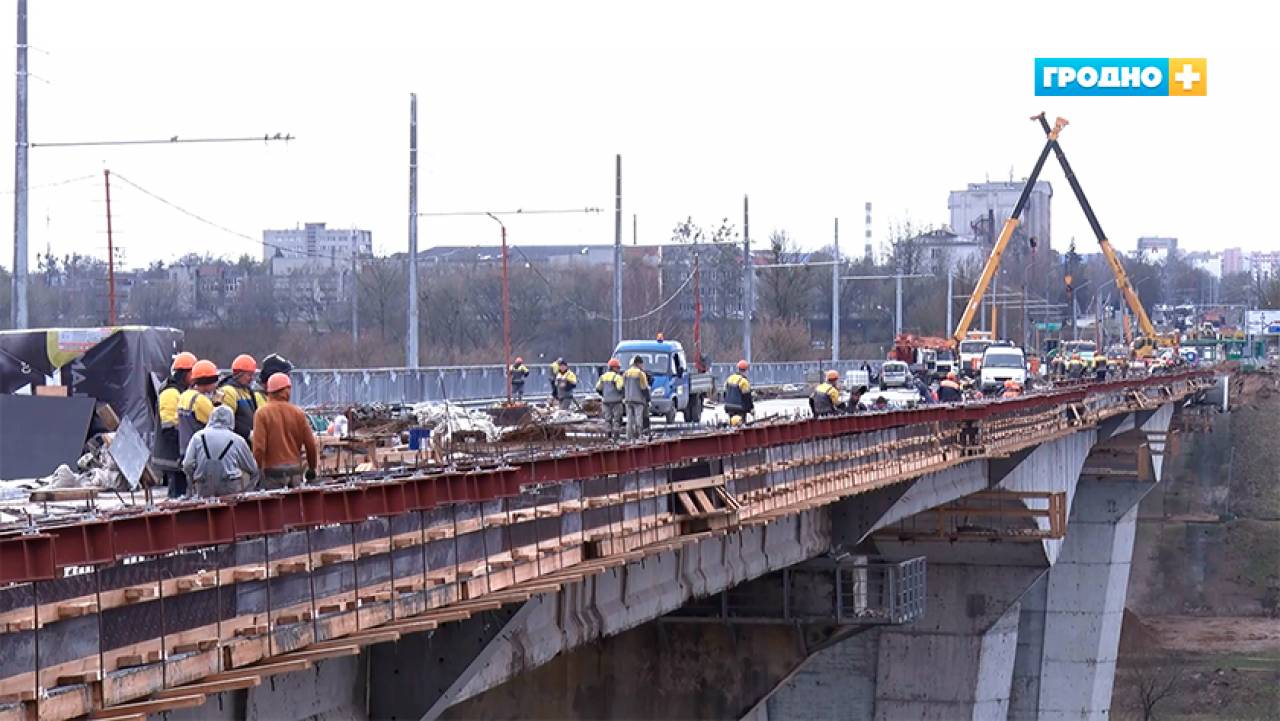 Вроде, укладываются в сроки. Испытания Нового моста после ремонта пройдут 14 апреля