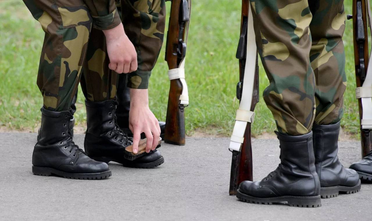 Отсрочка от службы в армии желающим учиться за границей предоставляться не будет: белорусские депутаты приняли поправки в закон об отсрочках