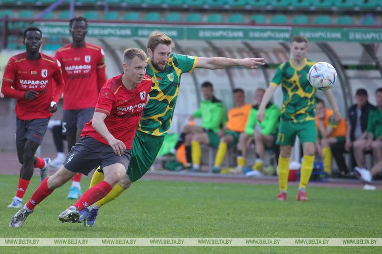 Гродненский «Неман» отправил три мяча в ворота «Сморгони» и ворвался на третье место в турнирной таблице ЧБ по футболу