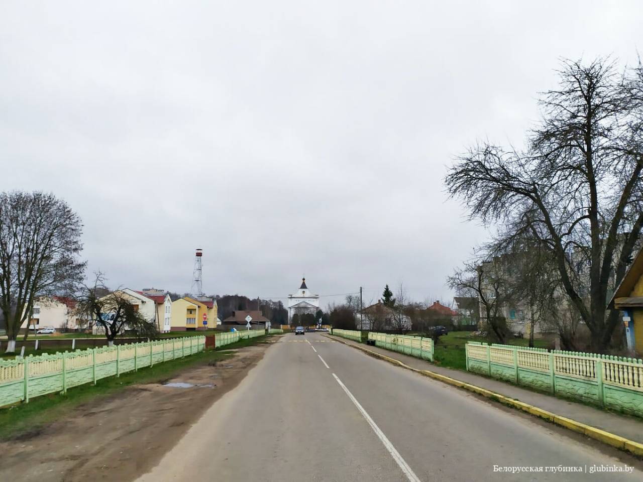 В Новогрудском районе у жителя Щорсов со двора пропало полтонны чугуна. Вором оказался местный депутат